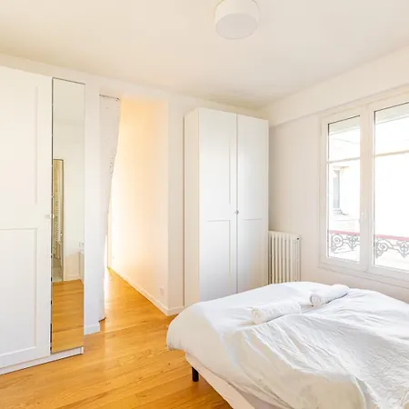 Guestready - Confort Familial Avec Balcon * Parigi